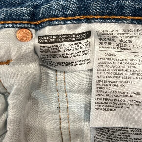 Levi's Men's 501 Original Fit Jean Medium Stonewash Size 38x34 - Picture 8 of 9